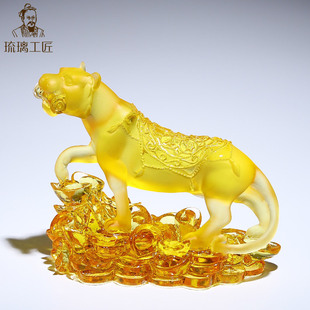 Glass Zodiac Tiger Ornament for Wealth and Protection, High-End Home Entrance Office Desktop Craft