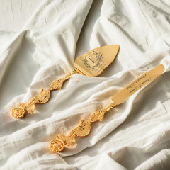 etsy パーソナライズされた彫刻ローズゴールドシルバーハンドルケーキナイフとスパチュラセットホームケーキピザナイフプレミアム