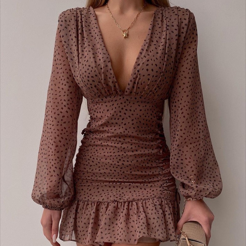 Vestido midi de chifón sexy con cuello en V, elegante y con estampado en la cintura, estilo nuevo transfronterizo europeo y americano 2026