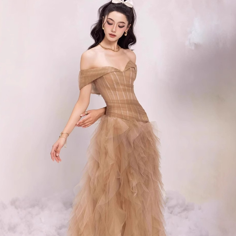 ベトナムニッチデザイナー婦人服 2025 新しい優しいプリンセススタイルワンラインカラードレスドレス 2066|undefined