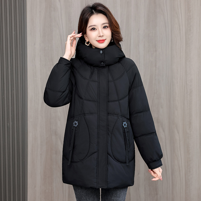 Algodón suelto de mediana edad y mayores mujeres 2025 invierno nuevo estilo coreano madres de algodón largo chaqueta de algodón de mujer image 7