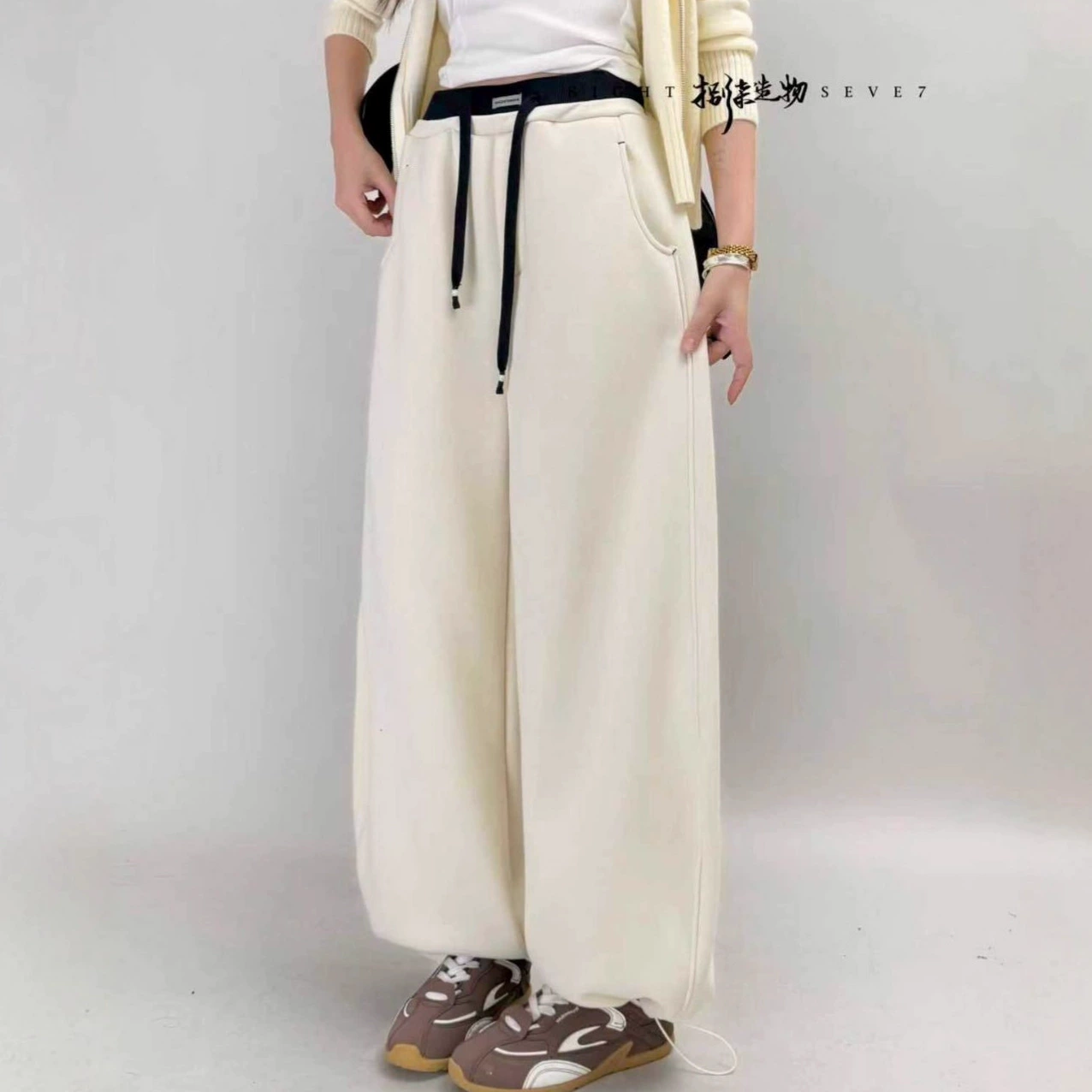 Warm trousers, demi-season leggings, drawstring, high waist, oversize