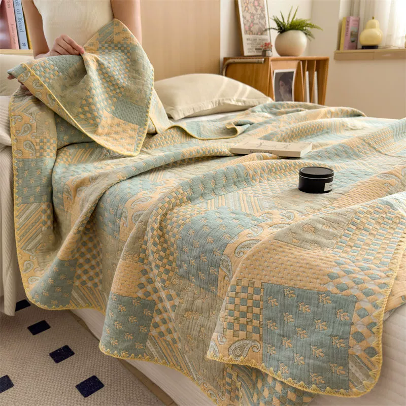 Light luxury Class A three-layer yarn pure cotton air conditioning summer cool quilt full cotton single student dormitory spring and autumn thin quilt machine washable