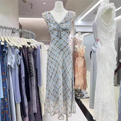 2025 新しい夏のフレンチエレガントな気質優しいフリルチェック柄ドレス女性の夏の痩身と年齢を減らすロングスカート