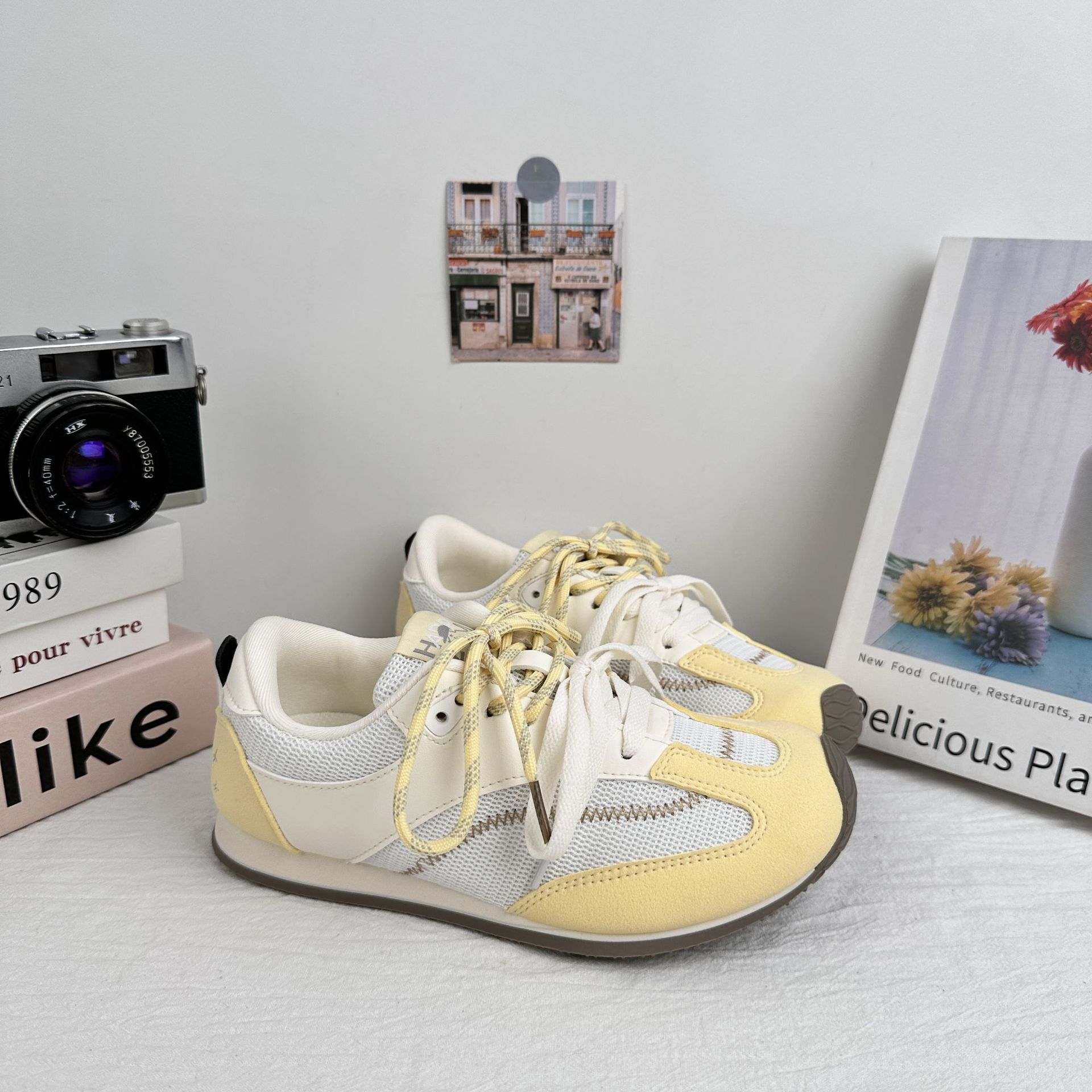 Zapatos casuales de verano, zapatos deportivos de suela delgada, zapatos de mujer, 2025 nuevos zapatos blancos, zapatos de malla transpirables