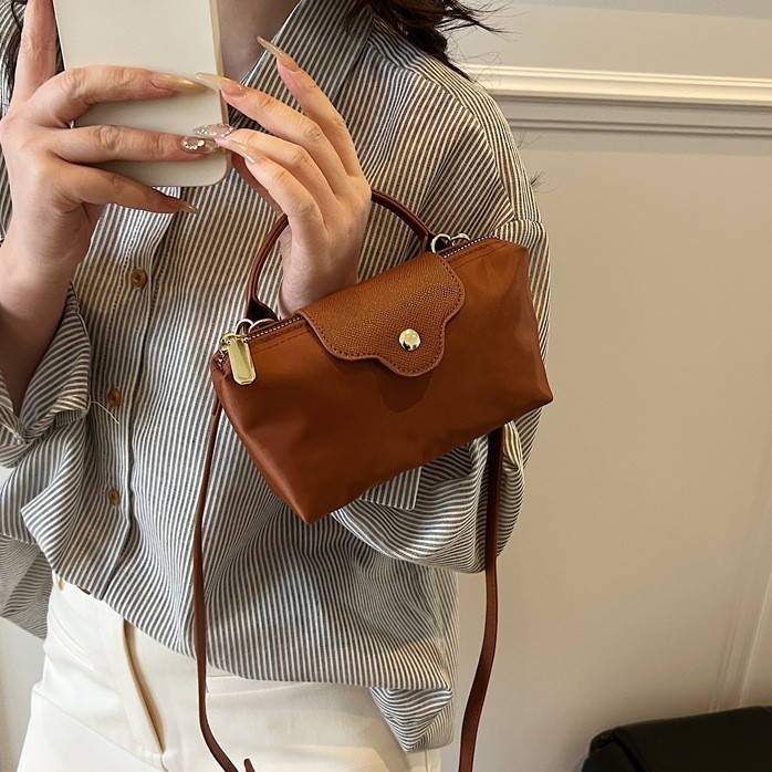 Bolsos de moda de nicho nuevos bolsos de mujer bolsos de hombro de nylon tote bolsos de moda de gran capacidad