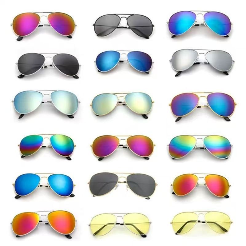 3026 Classic Fashion Pilot Sunglasses Men's and Women's Color Reflective Sunglasses Metal Toad Mirror Sunglasses Wholesale 3026 Classic Fashion Pilot Sunglasses Men's and Women's Color Reflective Sunglasses Metal Toad Mirror Sunglasses Wholesale