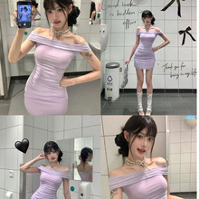 �����Ըм�����ɫһ��¶�����������B��ȹ��Ů�ļ�2026�¿����ȹ