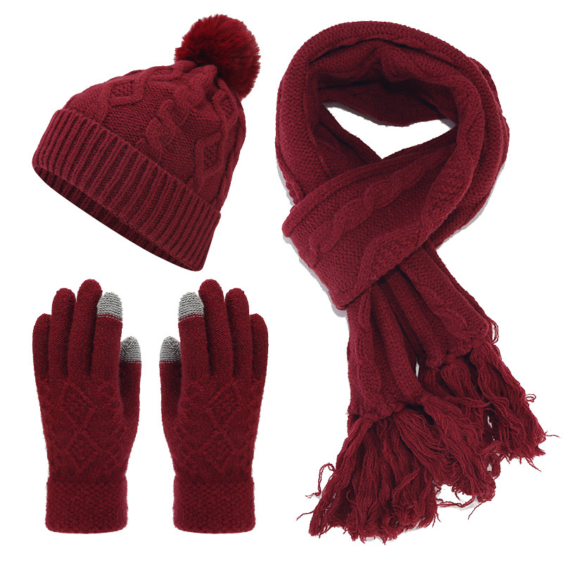 Moda europea y americana nuevo giro con borla forrada de lana sombrero cálido bufanda guantes de tres piezas conjunto de otoño e invierno traje cálido