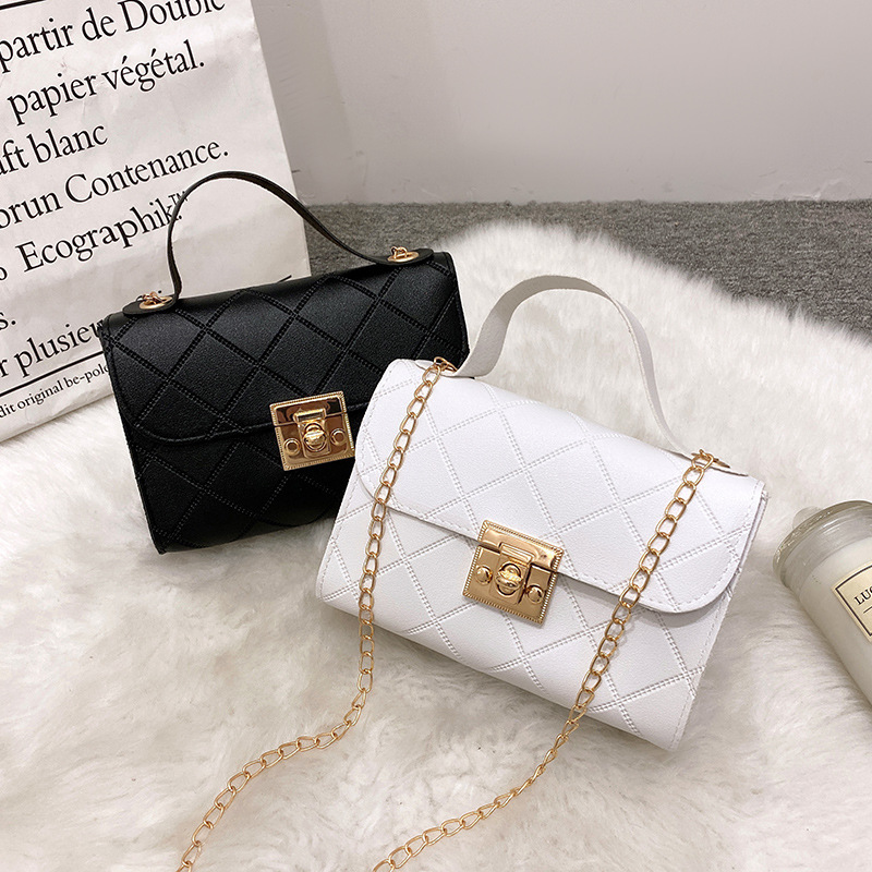 2023 nuevo bolso de mujer simple de moda bolso de hombro bolso de cadena fuente de fábrica de cabello recto image 4