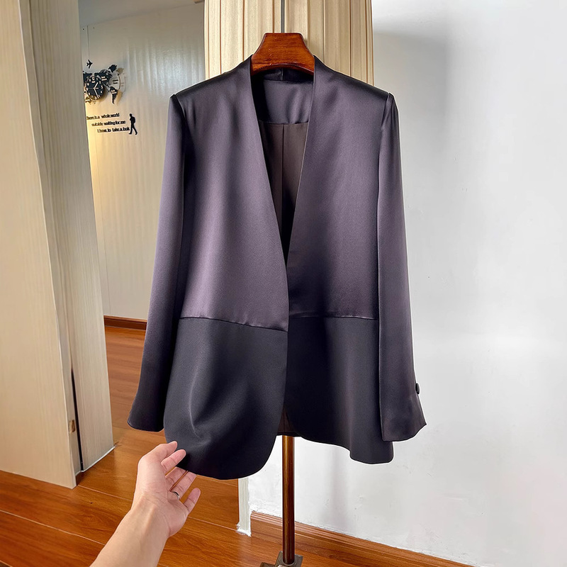 Light Luxury Atmospheric Acetic Acid Satin Stitching Suit Jacket Women's Spring and Summer Elegant V-Neck Loose Slimming Thin Western Top