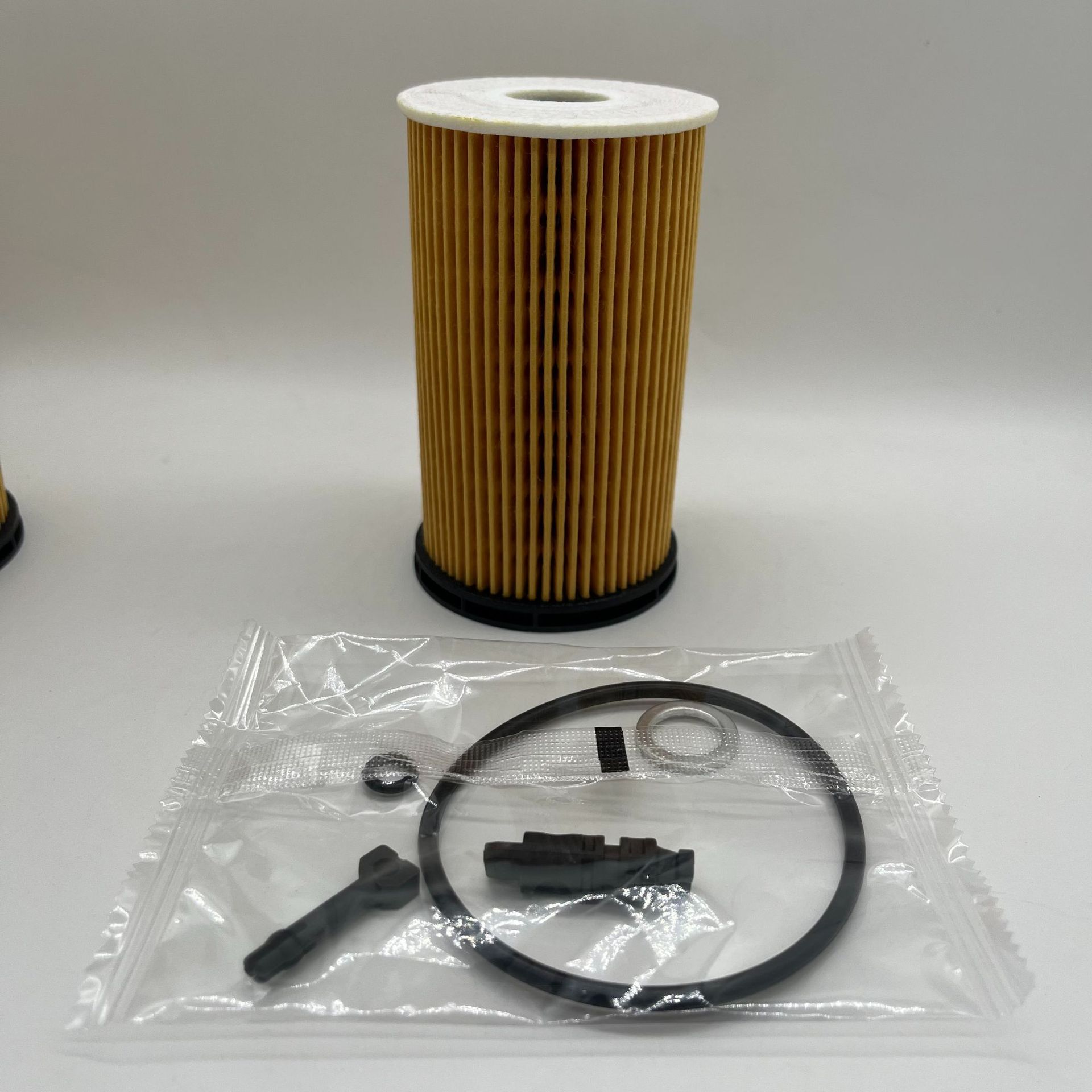 Oil Filter 26360-4A900 0986Af0381 Oil Filter Element Oil Grid Filter Suitable for Hyundai
