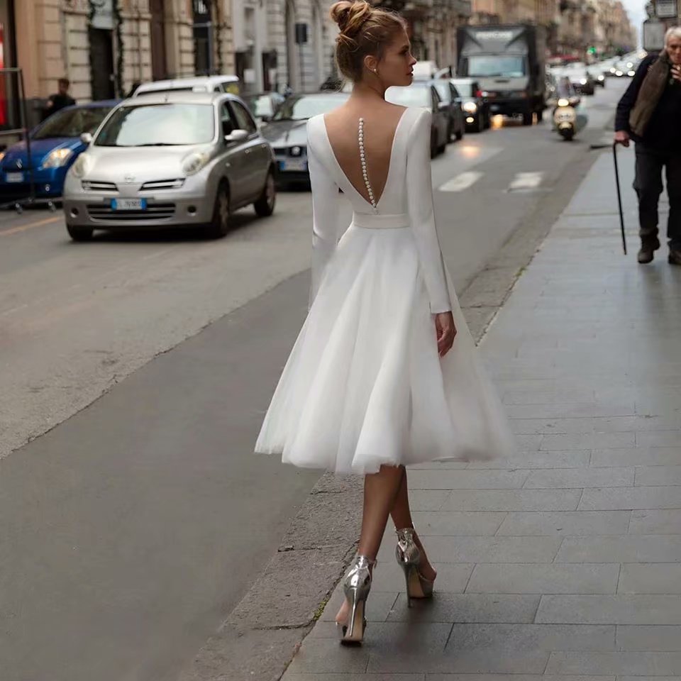 Vestido de novia corto europeo y americano para comercio exterior, Amazon, AliExpress, vestido de noche sexy con cuello en V y mangas largas (cinturón no incluido)