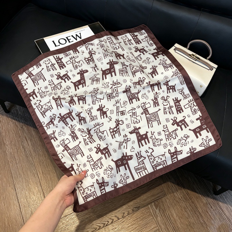 Colección 70*70 nuevo estilo bufanda de seda azul sensación de alta calidad imitación bufanda cuadrada de seda moda todo-fósforo bolsa atada bufanda de pelo
