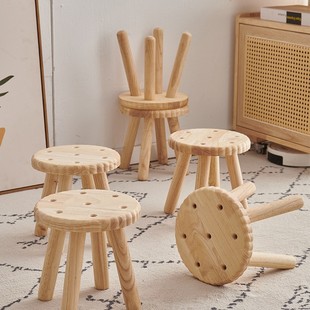 Solid Wood Children's Biscuit Low Stool, Trendy Solid Wood Small Bench Chair, Coffee Table Square Stool, Home Living Room Shoe-Changing Small Stool