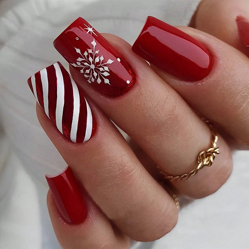 Navidad transfronteriza rojo para usar uñas rojas y franjas blancas cuadradas uñas falsas para usar copo de nieve de Navidad manicure