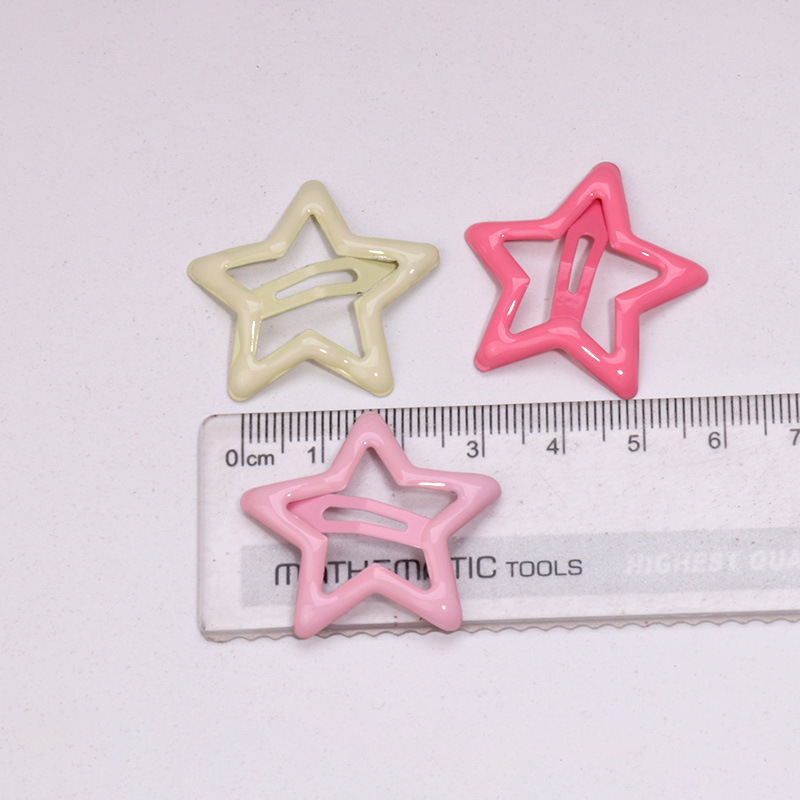 Women's Sweet Simple Style Pentagram Metal Epoxy Hair Clip display picture 3