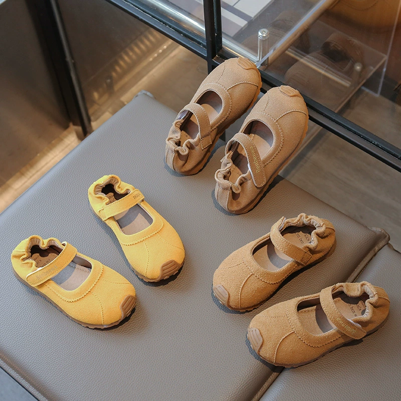 Эластичная мягкая обувь на мягком подошве 2025 весенняя допаминовая маленькая кожаная обувь для девочек мягкая лапша сладкая однотонная обувь принцессы обувь Birkenn