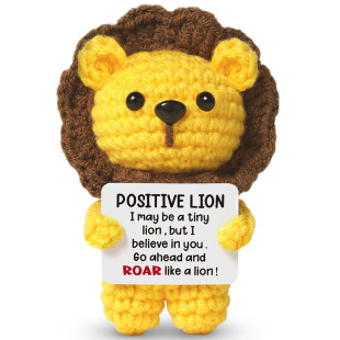 Amazon Hot Selling Mini Positive Lion Handmade Crocheted Little Lion Positive Energy Ornaments Family