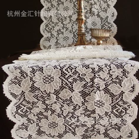 Скатерть из кружева с цветком‑подсолнухом/африканской хризантемой, 183×183 см и прочие размеры