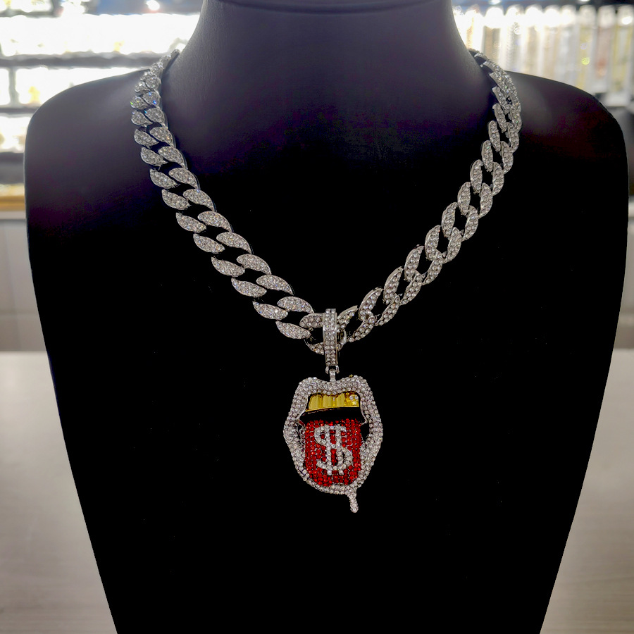 Cross-border ins extraño diamante tridimensional de color Hip-Hop europeo y americano escupir lengua collar de esqueleto collar de diamante collar de cadena de clavícula cubana