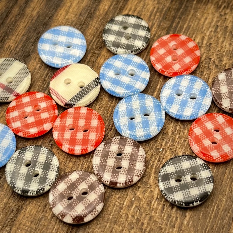 布目樹脂ボタンdiy子供装飾ボタン赤ちゃん服円形両眼シャツボタンカラー格子ボタン|undefined