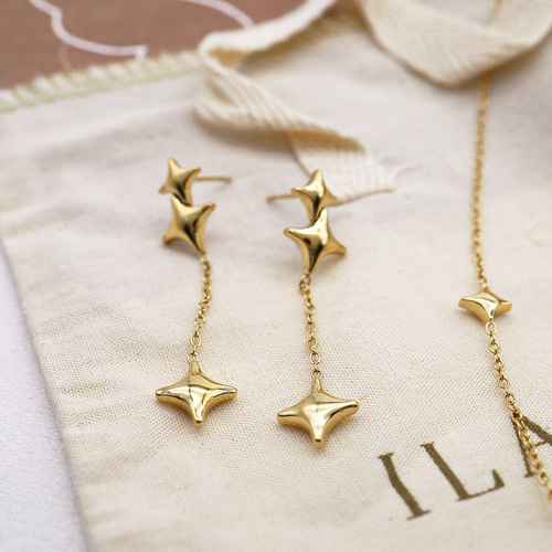 INS French fine necklace earring set 18K gold titanium steel earrings women's four-pointed star pendant clavicle chain