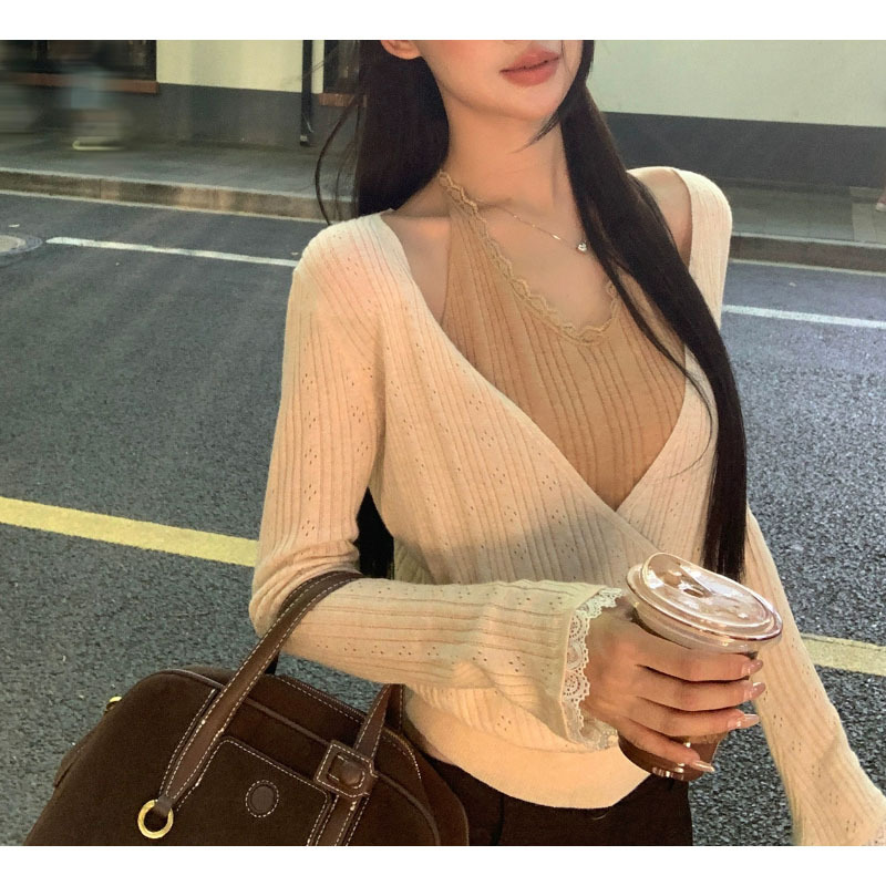针织衫女韩系早秋穿搭上衣假两件氛围感设计感辣妹修身毛衣2025新|undefined