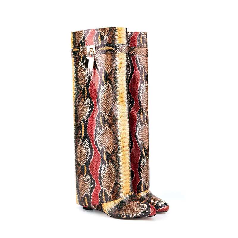 2026 New European and American Style Snake Print Knee-High Boots for Women, Pointed Toe, Distressed Heel, High Boots, Fashionable Trendy Long Boots, Export Large Size Boots