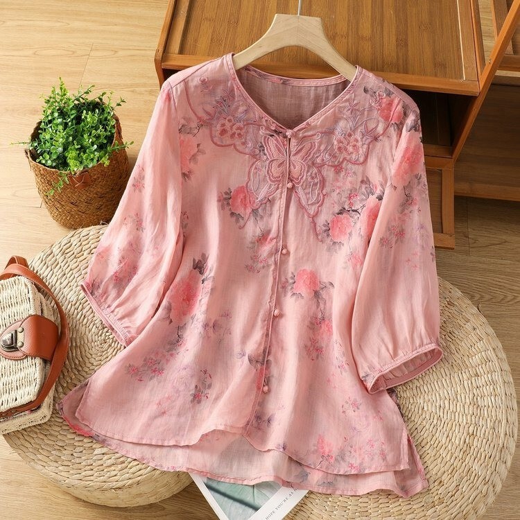 Vintage Embroidered Elegant Shirt for Women, Loose Slimming V-Neck Mid-Sleeve T-Shirt, Chinese Style, Youthful and Stylish