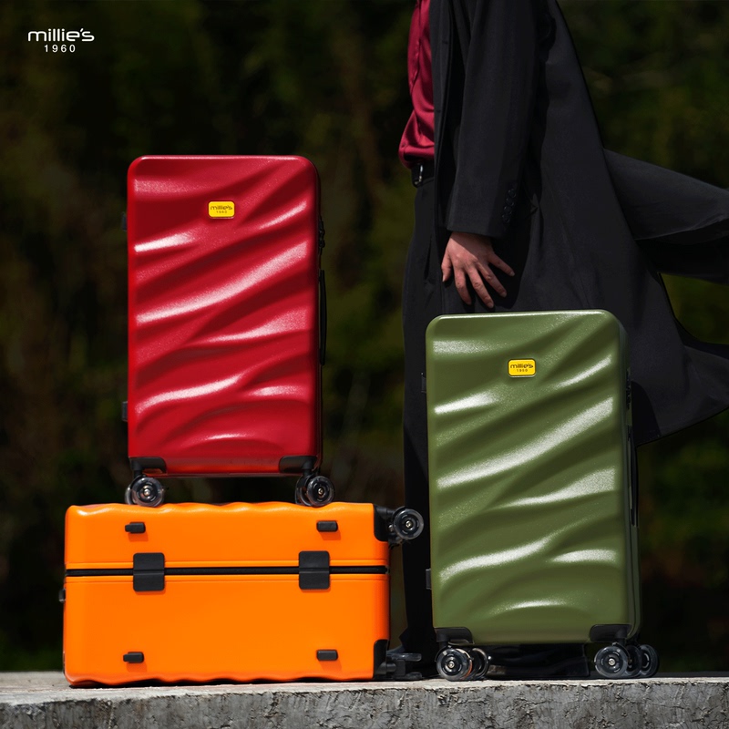 【Lanciya Same Model】Miaoli 2026 New Red Trolley Luggage 20inch Large Capacity Carry-on Suitcase 【Lanciya Same Model】Miaoli 2026 New Red Trolley Luggage 20inch Large Capacity Carry-on Suitcase