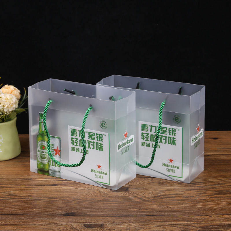 厂家现货PP透明磨砂包装袋塑料服装购物礼品袋PVC广告手提袋现货