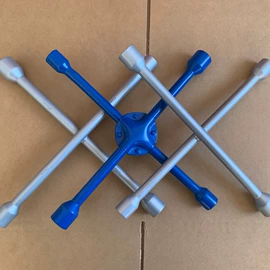 套筒扳手;扭力扳手;套筒扳手附件