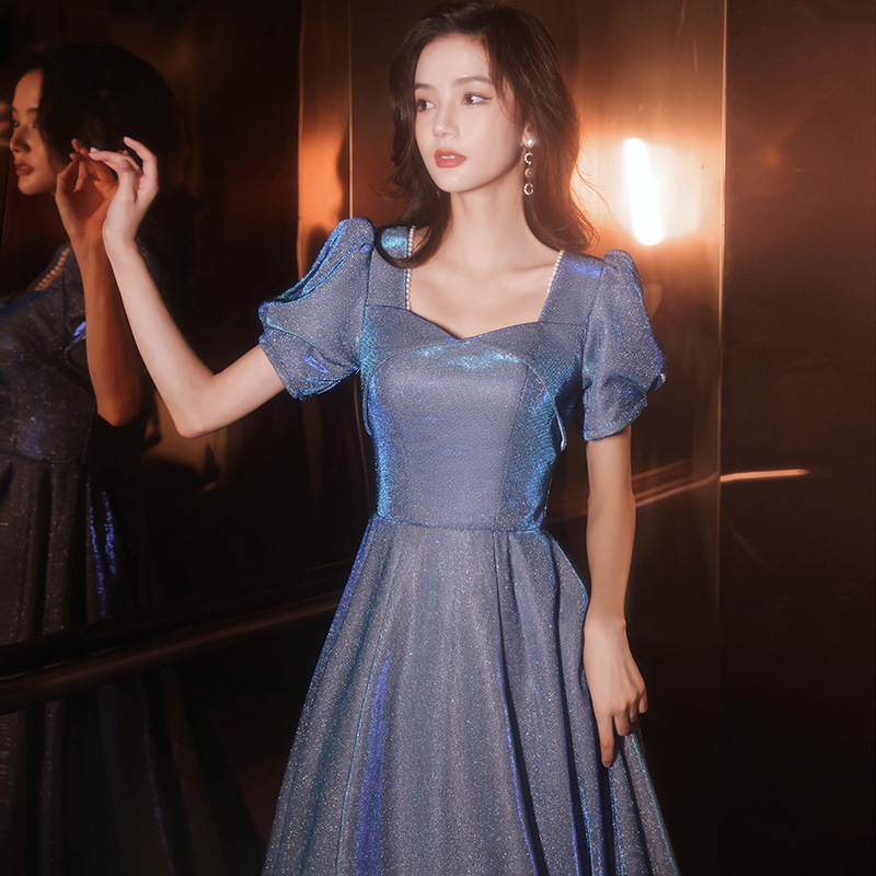 Azul vestido de noche de las mujeres banquete temperamento Socialite luz nicho de lujo de gama alta de alta gama sentido EXAMEN DE ARTE cielo estrellado anfitrión REUNIÓN ANUAL