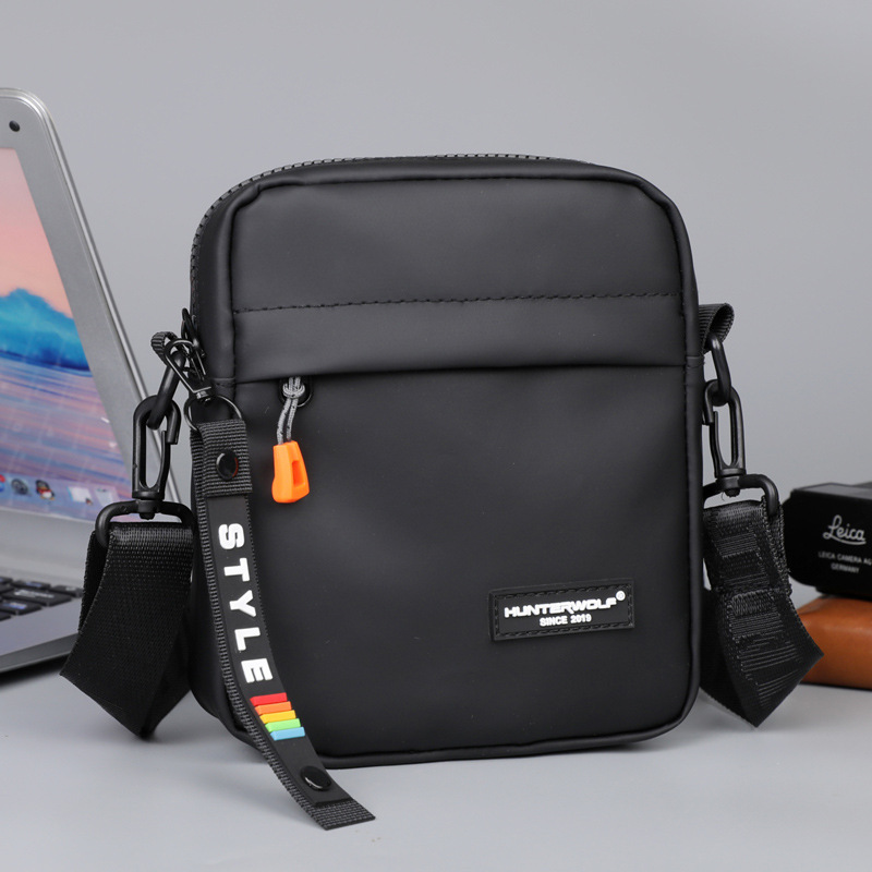 New men's bag, mobile phone bag, mini fashion crossbody bag, men's shoulder bag, trendy casual simple small bag, cross-border supply