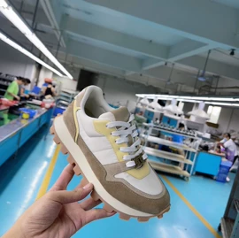 女式休闲单鞋;女式运动单鞋;平底凉鞋