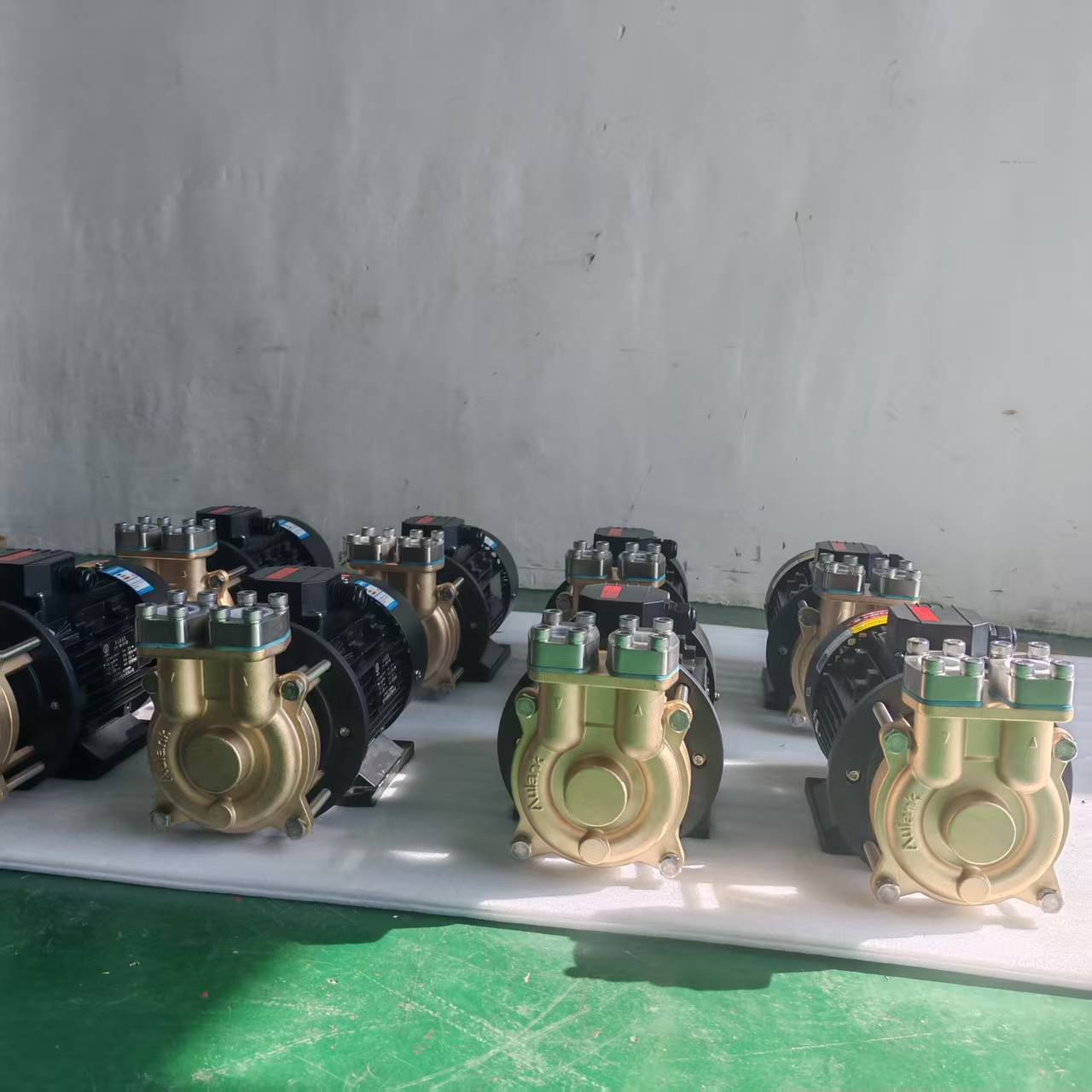 WD-33黄铜材质高温导热水增压泵 惠州沃德实验仪器新能源设备增压