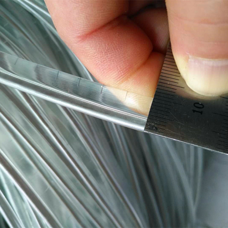 厂家供应背包反光嵌条银色反光条包胶骨条包边环保透明PVC反光T骨