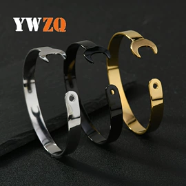 戒指;吊坠;手镯