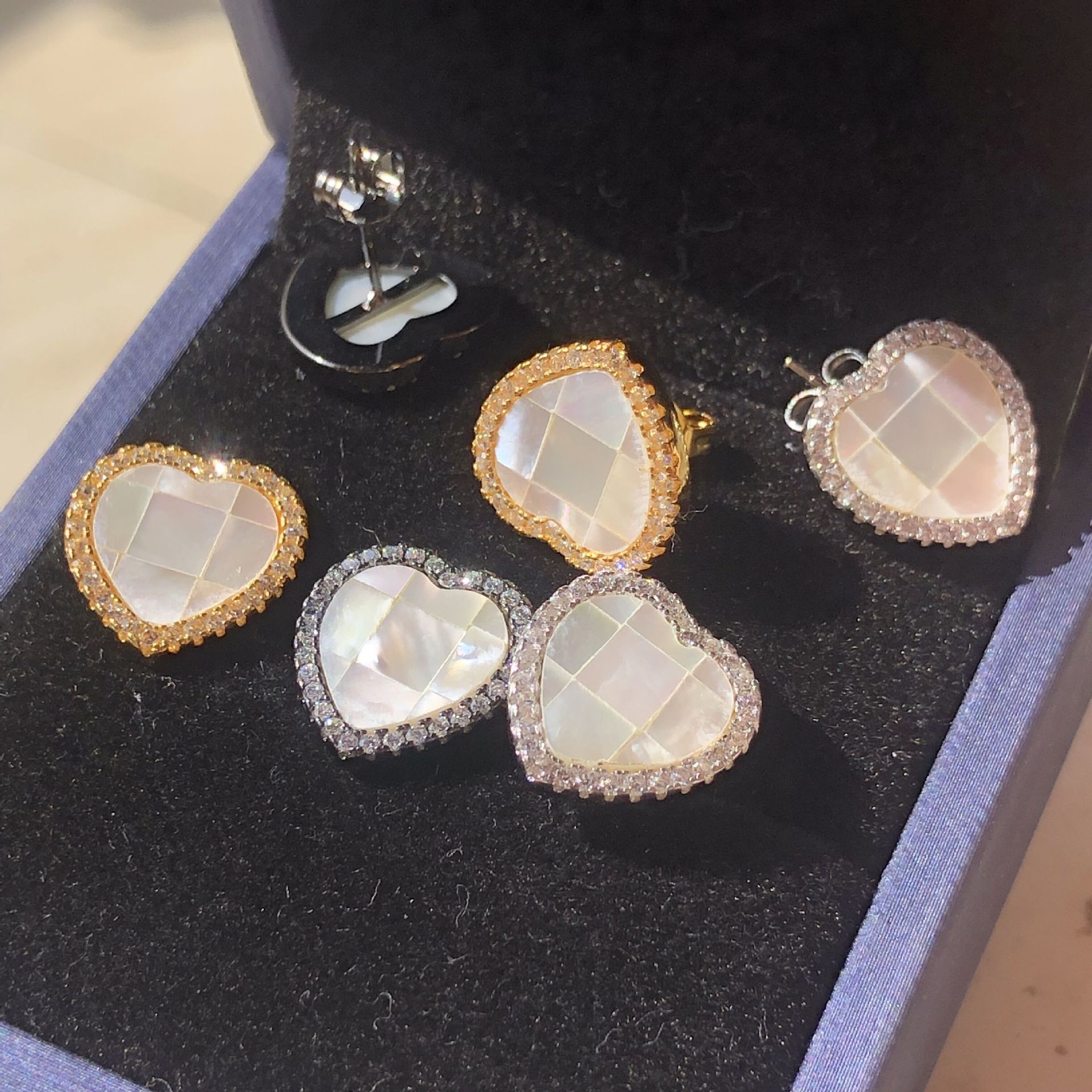 Heart Shape Pattern Women's Gender 1 Pair Sweet Heart Shape Plating Inlay Copper Shell Ear Studs