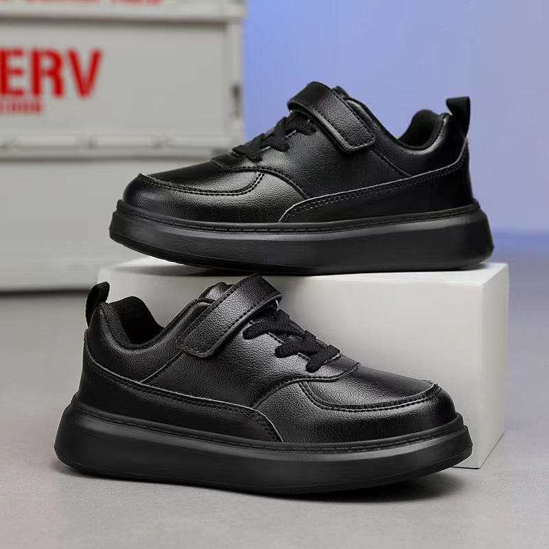 Zapatos de los muchachos al por mayor zapatilla de deporte otoño nuevos zapatos de malla de fondo suave niños medianos y grandes niños malla blanca zapatos estudiantes