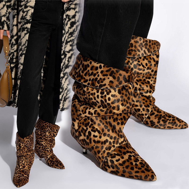 Hot Girl's New V-Mouth Pointed Toe Fold-Over Kitten Heel Pleated Western Boots Large Size Sleeve Stiletto Short Ankle Boots