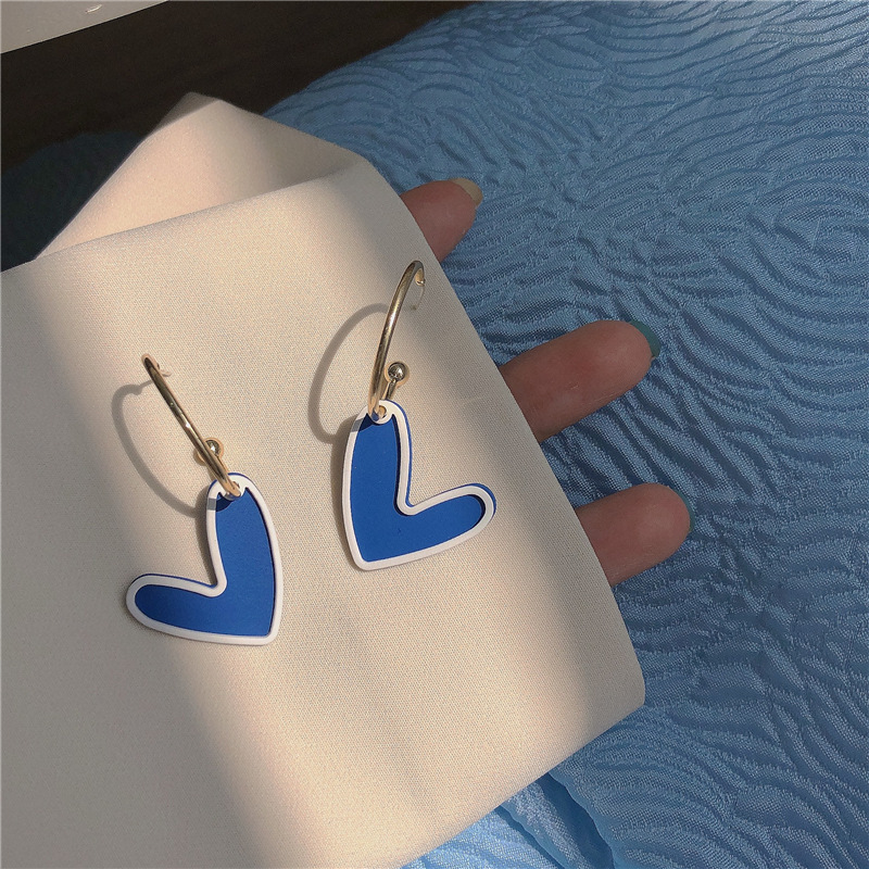 E1EE259312C0695D651B54E078C844