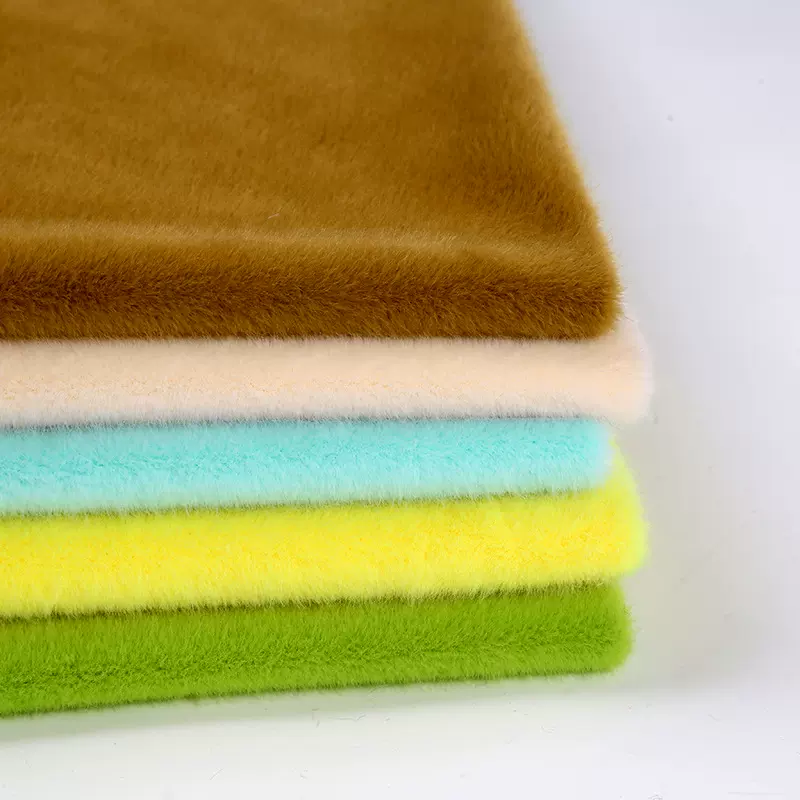 新品现货供应小欧貂550克高低毛柔软舒适布料面料服装毛绒玩具厂