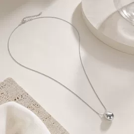 项链;耳钉;耳环