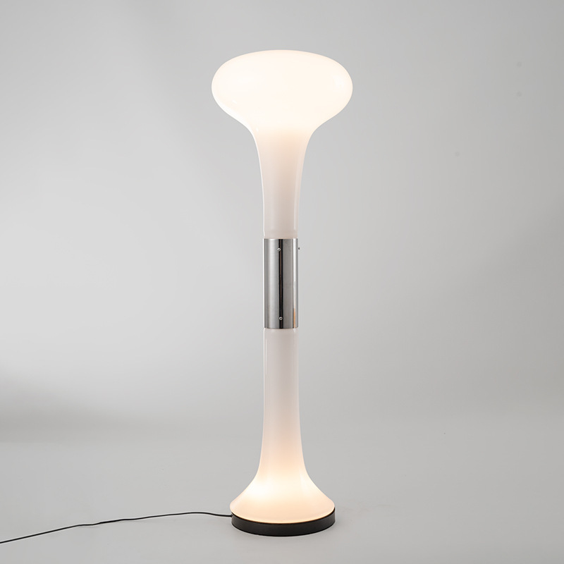 1970S Medieval Retro Living Room Floor Lamp Next to the Sofa Bedroom Designer Glass Vintage Lamp