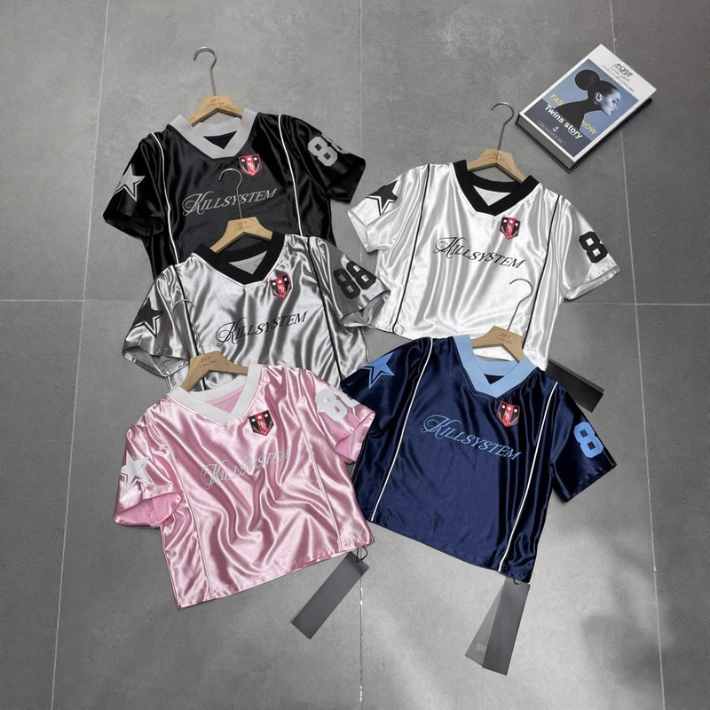 American Retro Letter Short-Sleeved T-Shirt for Women, New Summer Style, Sweet and Cool Design, Loose and Slimming, Sporty V-Neck Top, Trendy American Retro Letter Short-Sleeved T-Shirt for Women, New Summer Style, Sweet and Cool Design, Loose and Slimming, Sporty V-Neck Top, Trendy