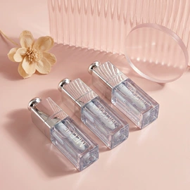 唇彩;高光;腮红、胭脂