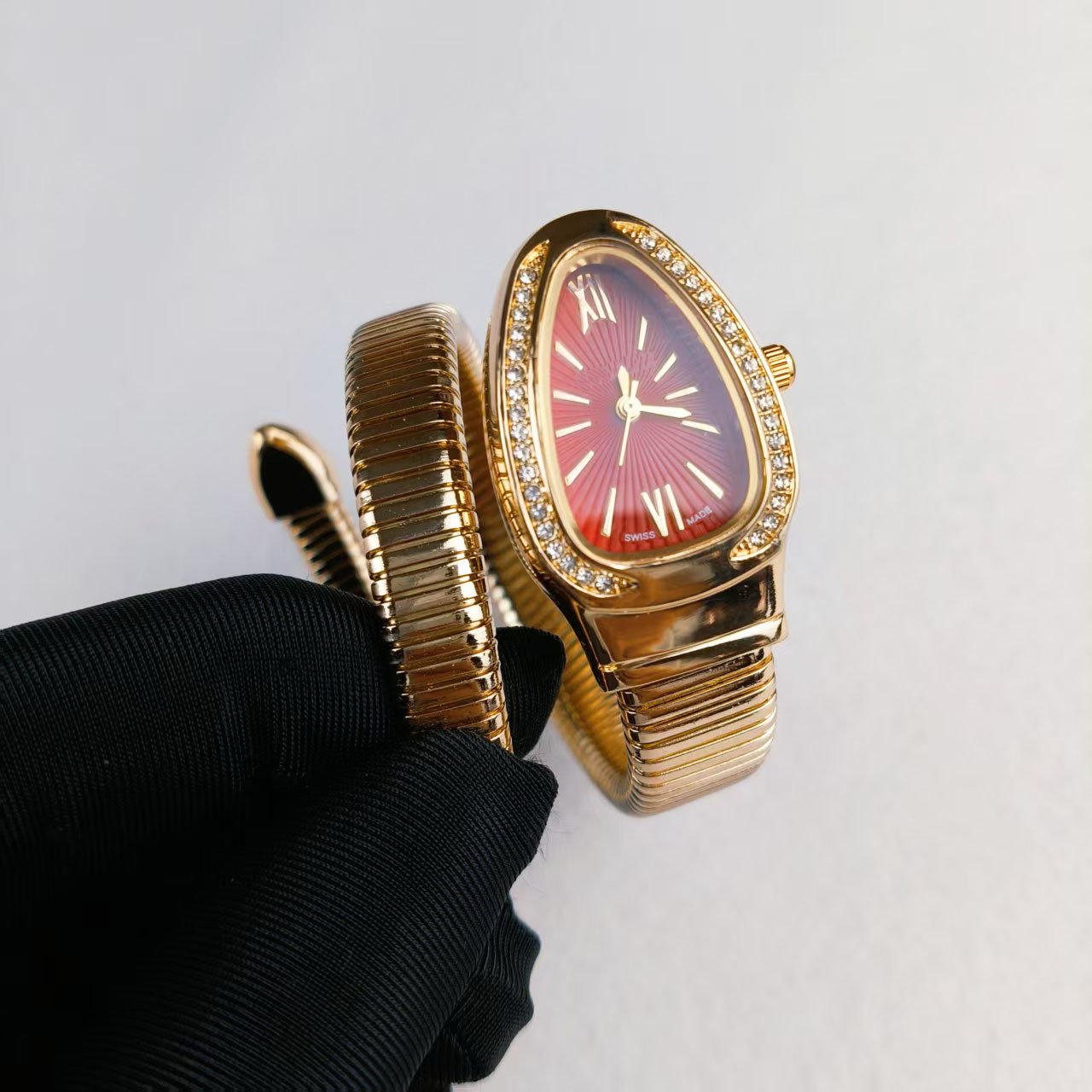 Other Snake-Shaped Two-Turn Steel Band Quartz Watch