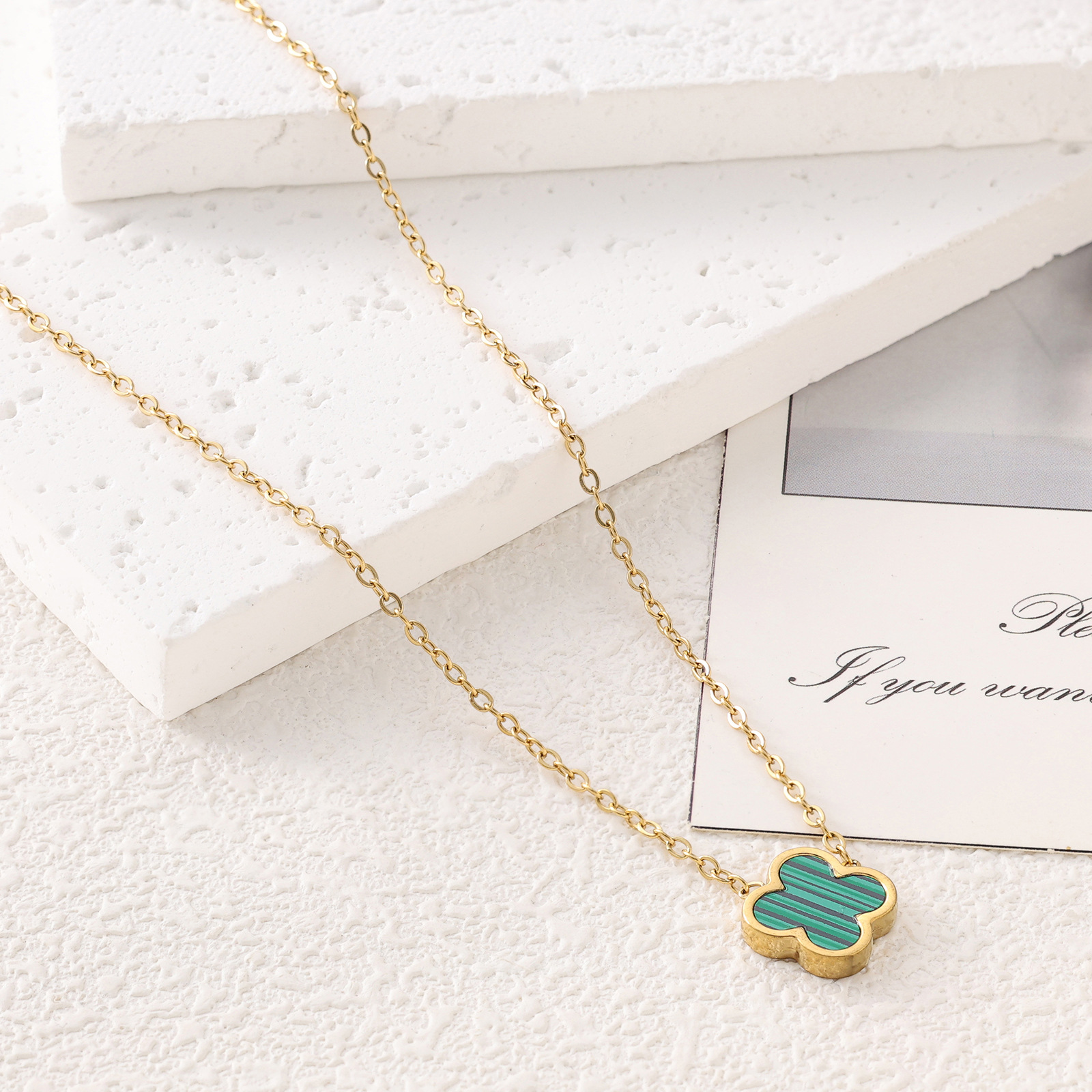 654 그린 목걸이 (단면)